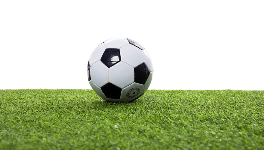 资深球迷实时追踪比赛场景